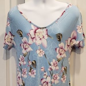 Women's Size L Short Sleeve Dress With Side Slits
